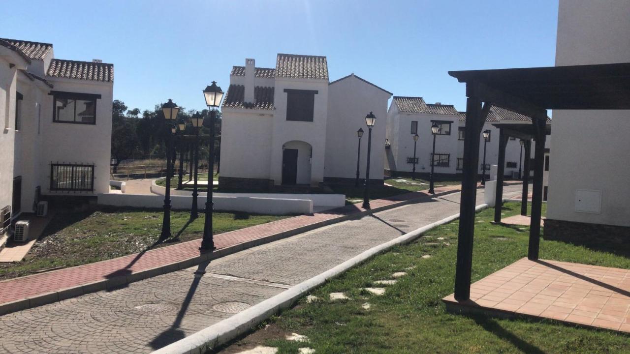 Sierra El Retiro Villa Seville Exterior photo
